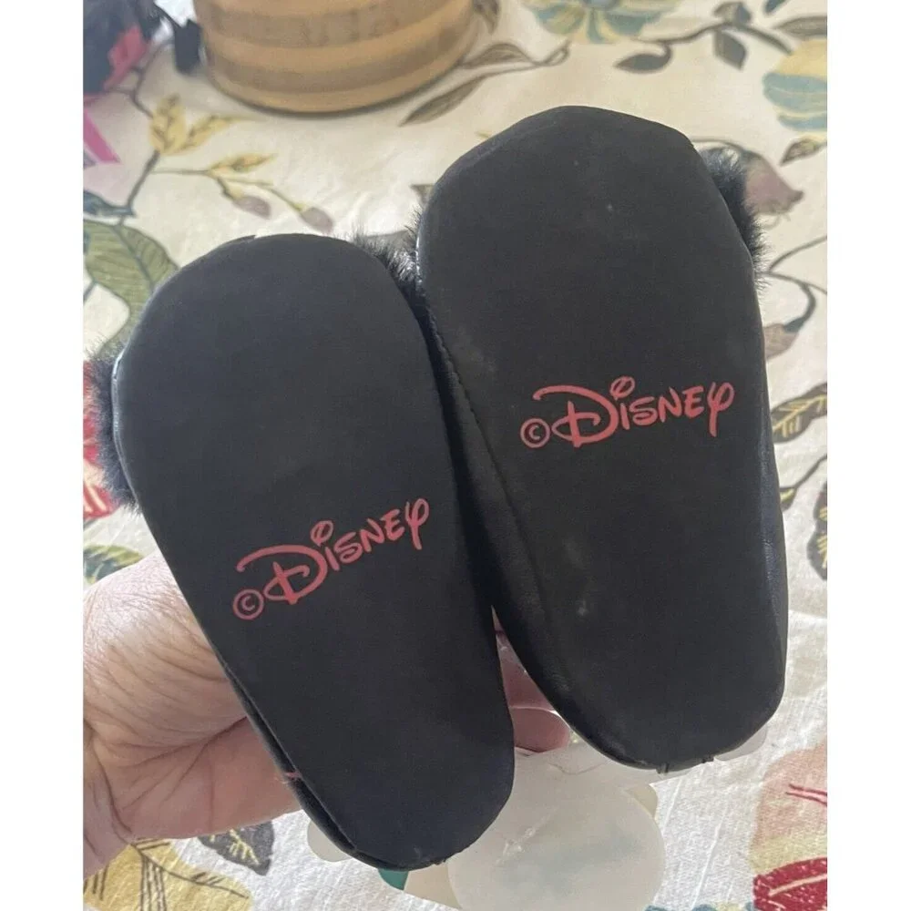 Disney Baby Minnie Mouse Crib Shoes Sandal Size 6 - 9 months